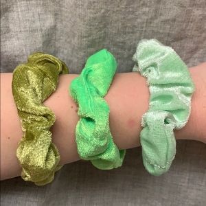 The Grinch Scrunchie Collection